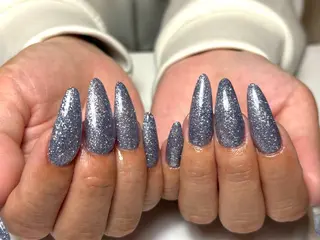ロング Nailsalon Puttiのネイルデザイン
