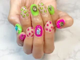 ネイル Nail Salon KURELLYのネイルデザイン