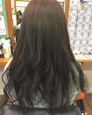 ロング カラー YAP！HAIR トコツメアヤノのヘアスタイル
