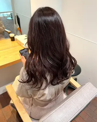 セミロング カラー 片岡 由依のヘアスタイル