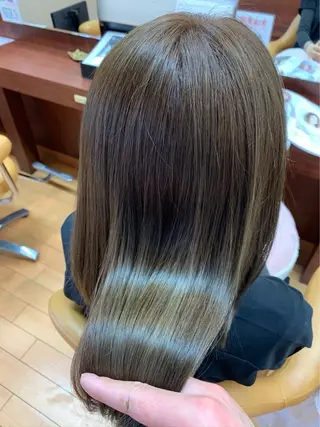 ロング カラー 平山 🌈髪質改善🌈のヘアスタイル