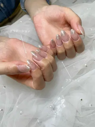 ネイル パーツたくさん🍓 SUMIのネイルデザイン
