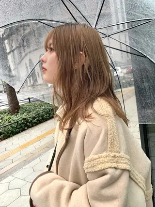 ミディアム 福山 晴香のヘアスタイル