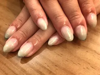 ネイル 中川 愛理のネイルデザイン