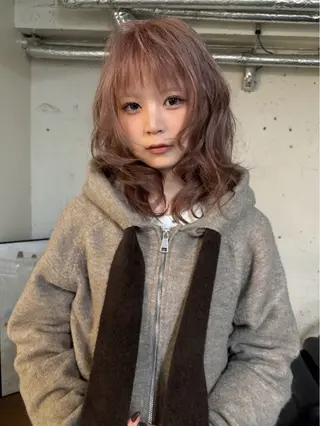 セミロング 長山 海秀のヘアスタイル