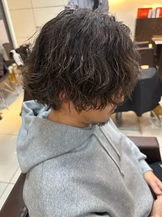 ミディアム 海外風センターパート 健人のヘアスタイル