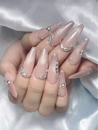 ネイル LEELA NAIL STUDIOのネイルデザイン