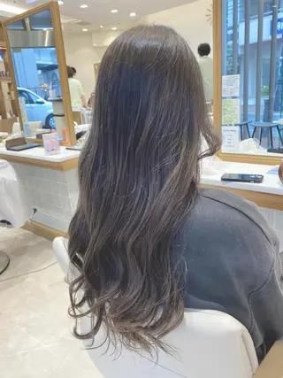ロング カラー 透明感カラー 田中 有乃のヘアスタイル