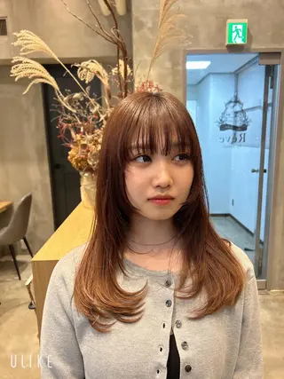 ロング 縮毛矯正・似合わせ タナカ レイヤのヘアスタイル