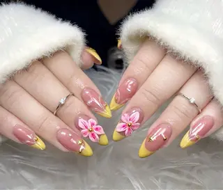 ネイル Emi Nailのネイルデザイン