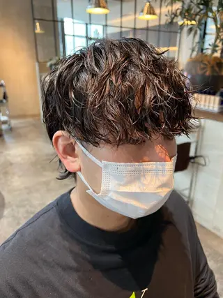 ミディアム パーマ メンズ 波巻きスパイラルパー マ/シャドウパーマ駿のヘアスタイル