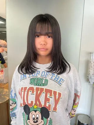 ミディアム ハイトーン/レイヤー 似合わせ・ユキノのヘアスタイル