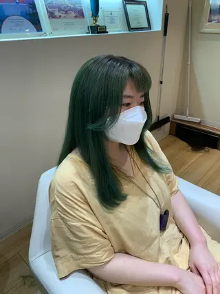 セミロング カラー 全国1位🥇世界5位 小野田　礼花のヘアスタイル