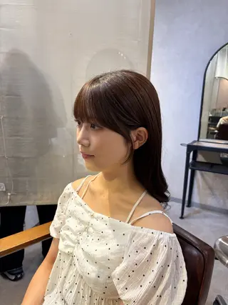 セミロング 野口 咲愛のヘアスタイル