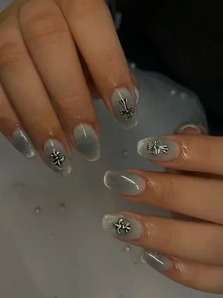 ネイル La・lieto 💜Chihaのネイルデザイン
