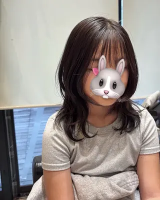 ミディアム 山口 南のヘアスタイル