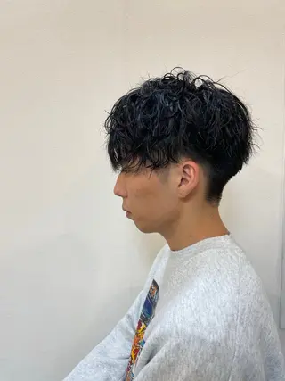 パーマ メンズ 韓国風🇰🇷レイヤ ーKEI🇰🇷のヘアスタイル