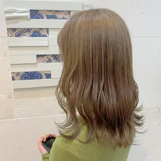 セミロング 💘カラー人気No. 1💘SAYAのヘアスタイル