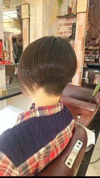 ショート TAKA✂️メンズ ◎艶サラ髪✨のヘアスタイル