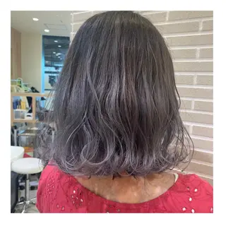 ミディアム 潟上 菜摘のヘアスタイル