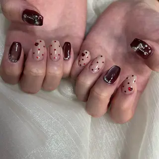 ネイル 西岡 杏のネイルデザイン