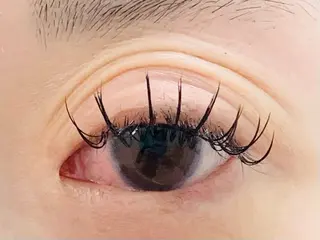 マツエク・マツパ Rich to勝川店所属・Rich to 松崎　麻衣子のマツエク・マツパデザイン