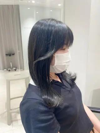 ロング カラー ヘアアレンジ 赤み消しグレージュ 🫒ｒｅｏｎのヘアスタイル