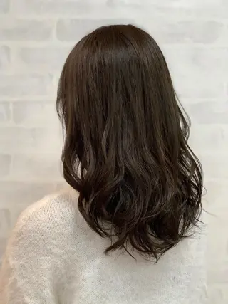 ロング カラー 似合わせ/透明感カラ ー/QUATRO谷口のヘアスタイル