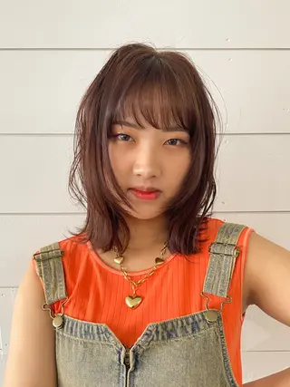 ミディアム カラー 安西 香利奈のヘアスタイル