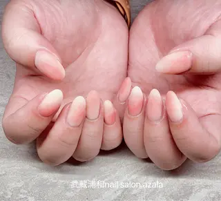 ネイル R inのネイルデザイン