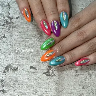 ネイル S. JEWELのネイルデザイン