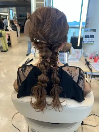 ヘアアレンジ 盛れるレイヤーカット 得意🌹井上美沙のヘアスタイル