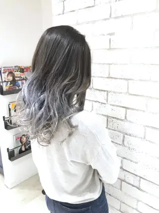 ロング カラー パーマ ヘアアレンジ メンズ キッズ ネイル マツエク・マツパ バレイヤージュ/ 髪質改善/渡邉悟🌱のヘアスタイル