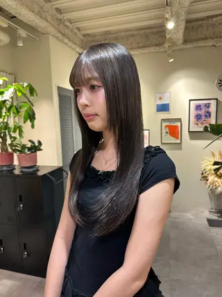 ロング カラー HANAME 原宿美容室のヘアスタイル