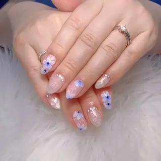 ネイル 西野 カナのネイルデザイン