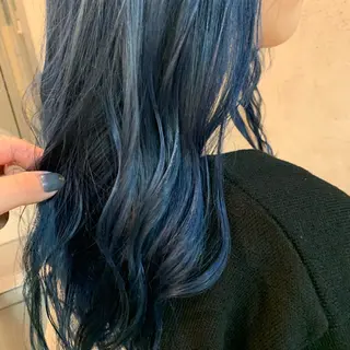 ロング カラー ヘアアレンジ 堤 麻衣子のヘアスタイル