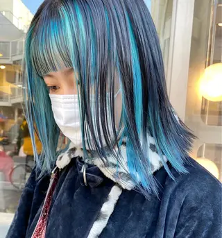 ミディアム カラー パーマ ヘアアレンジ メンズ キッズ ネイル mana 暖色カラーカットのヘアスタイル