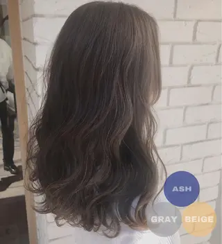 ロング カラー 韓国|ミルクティ momoeのヘアスタイル
