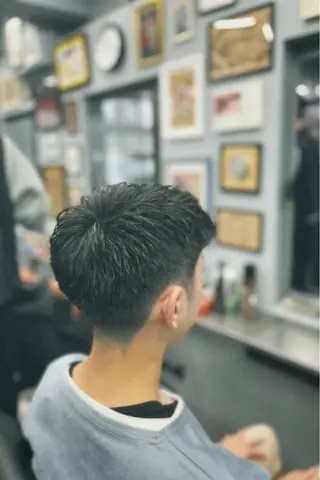 ショート メンズ 池袋メンズパーマ フェード純平のヘアスタイル