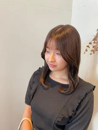 ミディアム 福岡 ゆうわのヘアスタイル