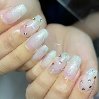 ミディアム ネイル richeri beautyのエステ・リラクイメージ