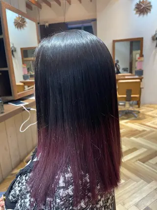 カラー バヤラー バイガルマーのヘアスタイル