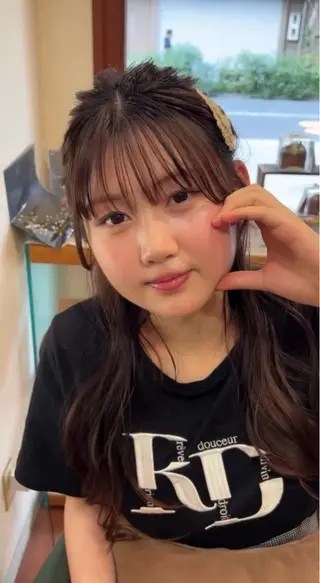 カラー ヘアアレンジ Konomura Neneのヘアスタイル