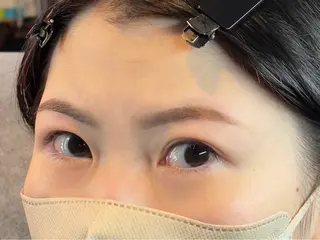 アイブロウ Secret.R ／AKINOのマツエク・マツパデザイン