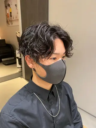 ショート パーマ メンズ 梅田茶屋町メンズ 専門美容師 山元一平のヘアスタイル