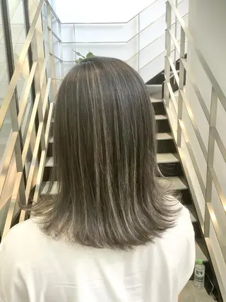 ミディアム カラー yoshi ☆のヘアスタイル