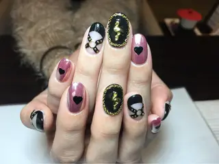 ネイル Li'leaNail AINAのネイルデザイン