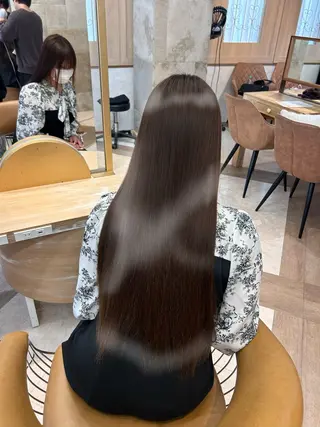 ロング カラー 透明感カラー/ ワンホン/衣音七のヘアスタイル