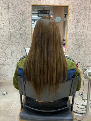 ロング 佐藤 森夏のヘアスタイル
