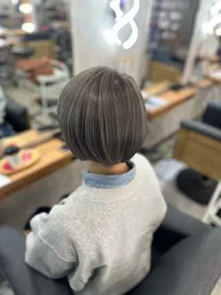ショート MOURI CHISATOのヘアスタイル